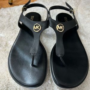 Michael Kors black strappy sandal size 9.5 super comfy!